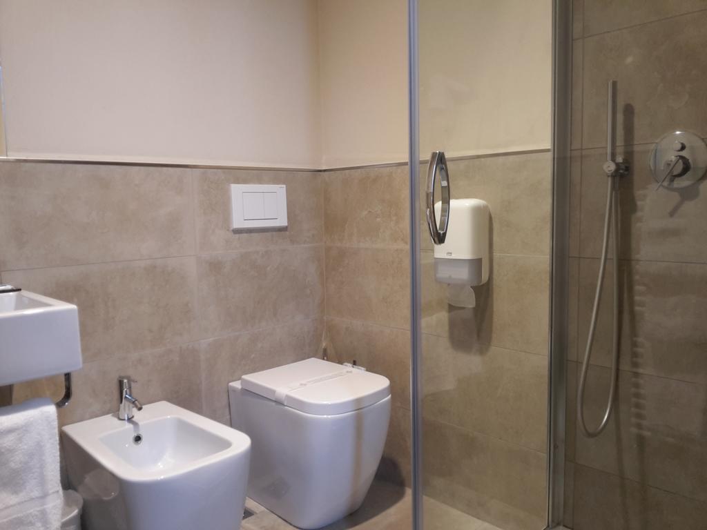 Superior Single Room,405054732:JPEG